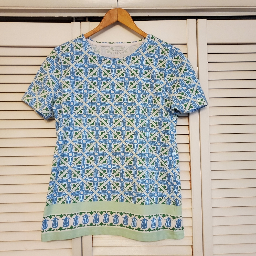 Talbots T-shirt Women's Green and Blue Pattern, Medium